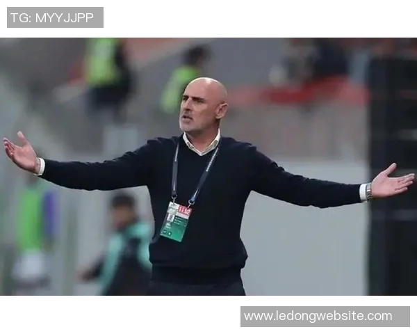 英媒报道格拉斯哥流浪者有意聘请曾执教华沙莱吉亚的贡萨洛费奥